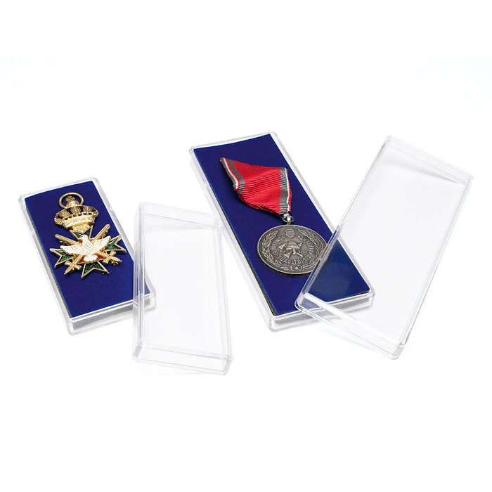 Capsule for medal